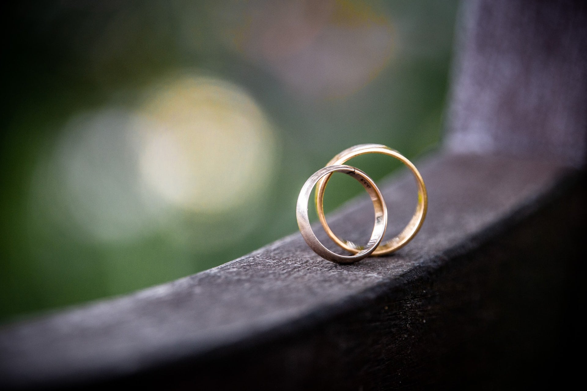 4mm vs. 6mm Men’s Wedding Band