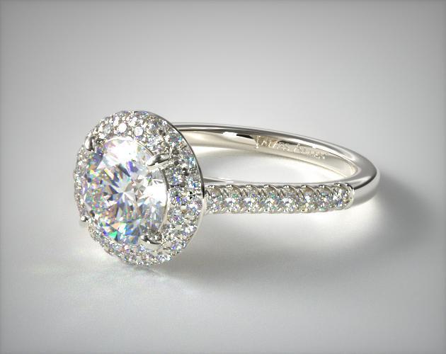 halo setting round shape engagement ring