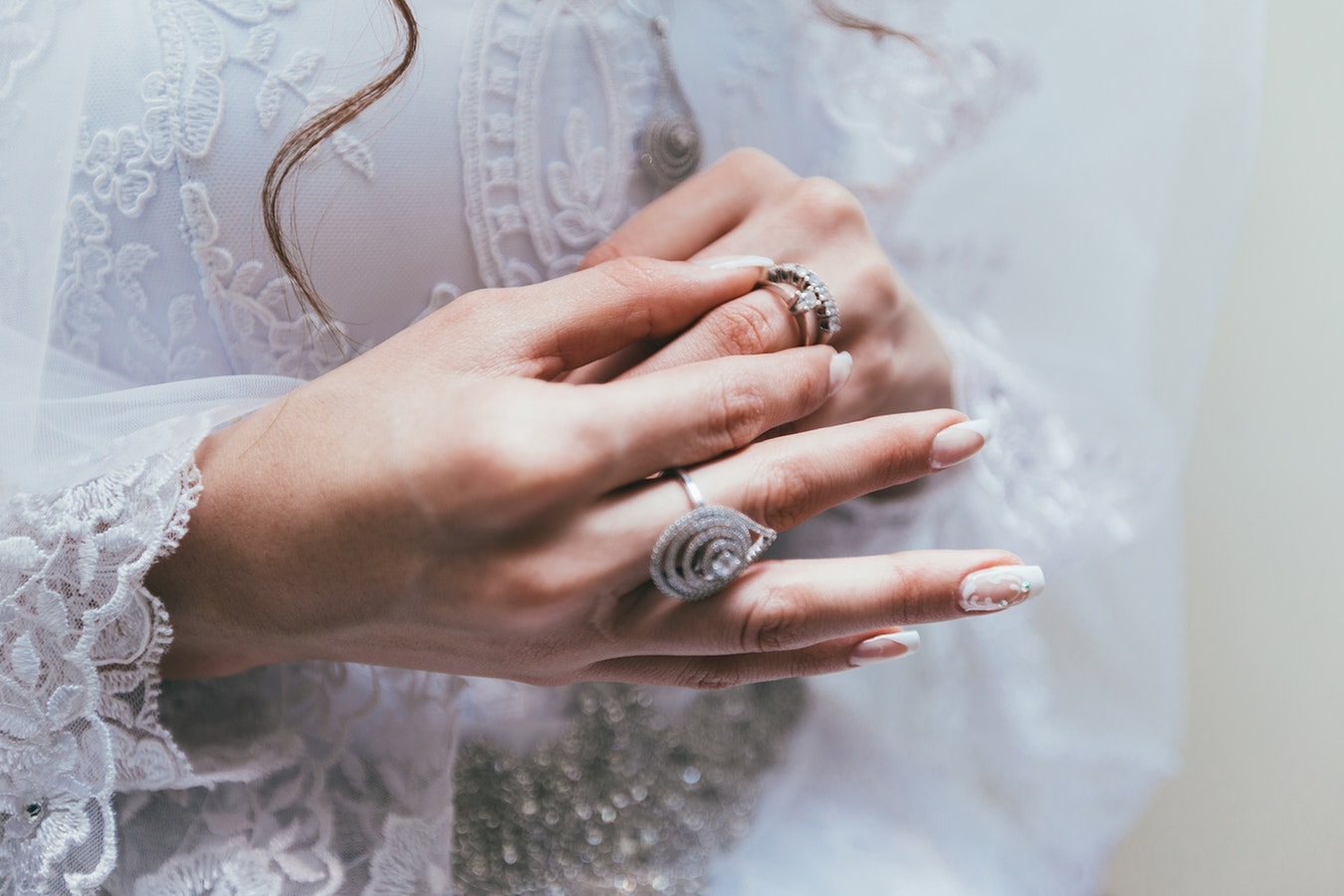 Girl wearing hypoallergenic jewelry