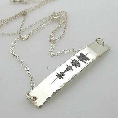 Sound wave bracelet
